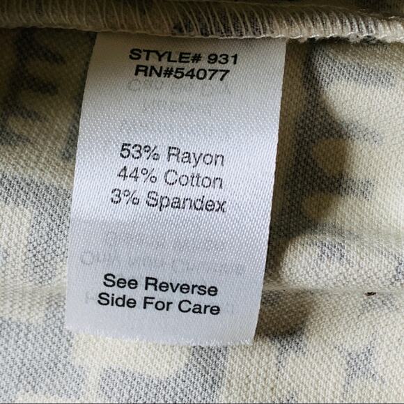 CAbi Jacket Black Cream Houndstooth Short Sleeve Zip Front Medium NWOT - Picture 12 of 13